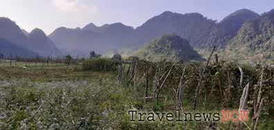 Wild landscape at the Hang Kia Valley