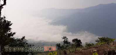 Clouds at the Hang Kia Valley