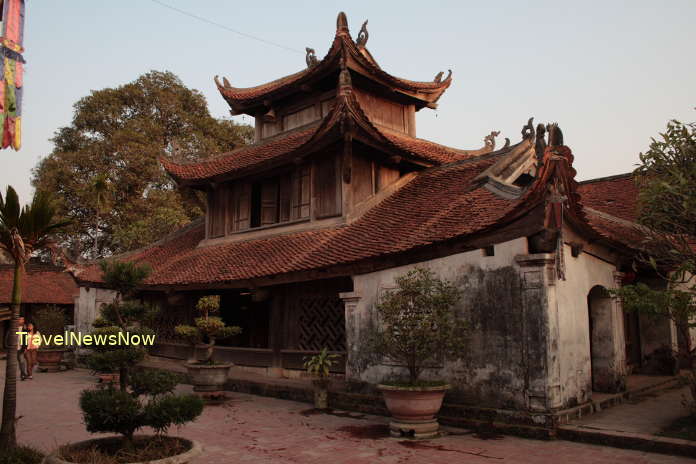 The But Thap Pagoda