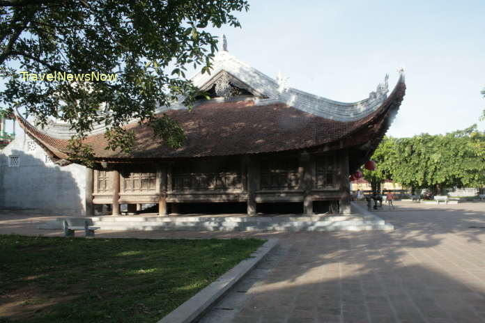 Dinh Bang Communal House