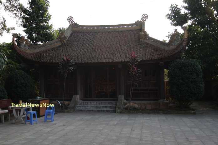 Tomb of Kinh Duong Vuong in Bac Ninh Province