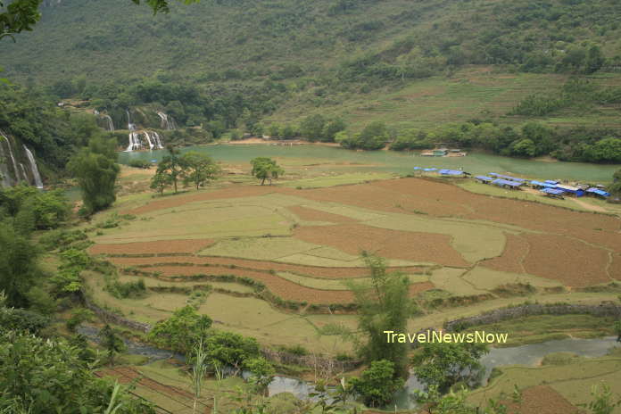 The valley at the Ban Gioc Waterfall could be really beautiful during the rice season