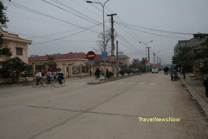 That Khe Township in Trang Dinh District of Lang Son Province was a major French stronghold and Route 4A between Cao Bang and Lang Son marks major battles during the Franco-Viet Minh War