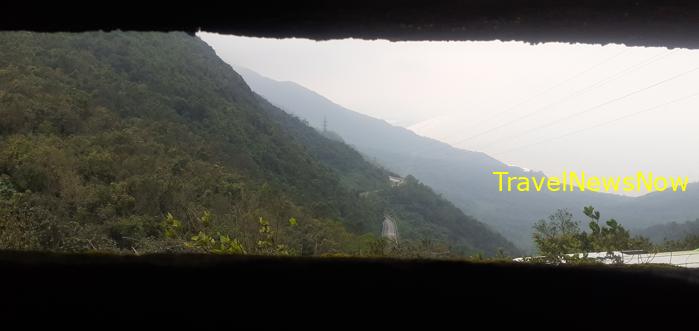 Travel guide to the Hai Van Gate between Hue and Da Nang, Vietnam Travel guide to the Hai Van Gate between Hue and Da Nang, Vietnam