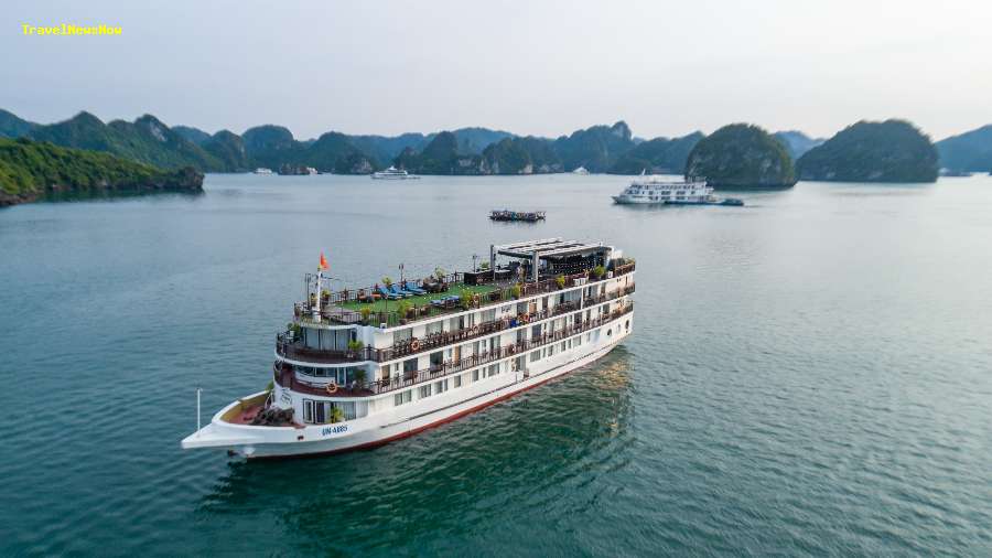 Amanda Cruise Halong Bay