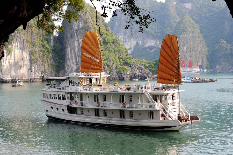 Halong Majestic Cruise