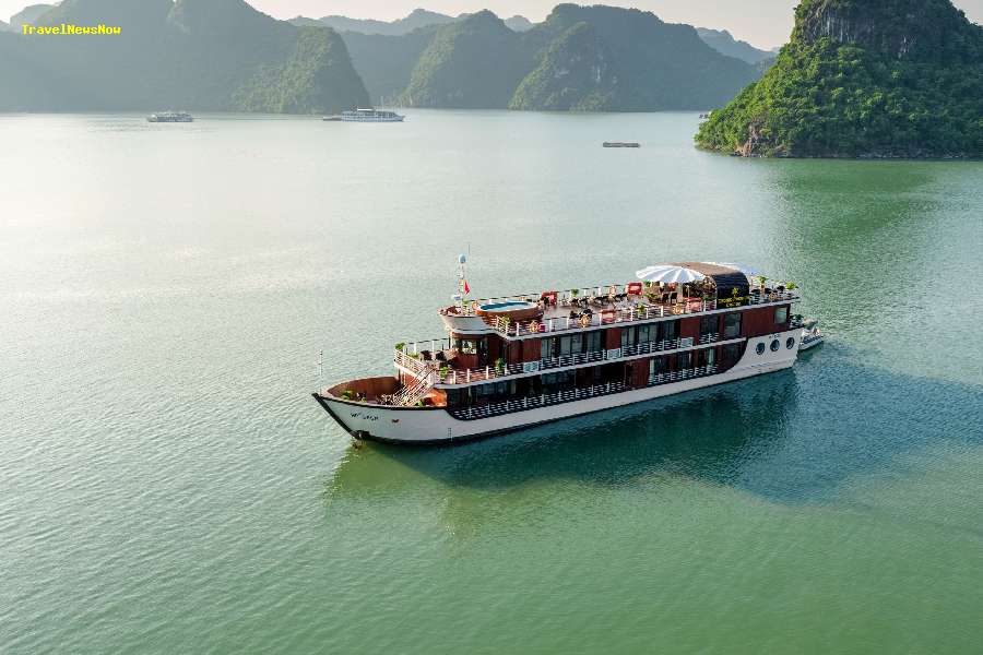 Orchid Premium Cruises Lan Ha Bay