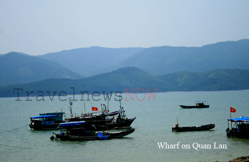 Bai Tu Long Bay