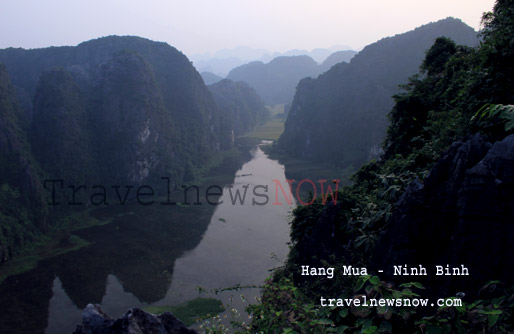 A view of Tam Coc from Hang Mua